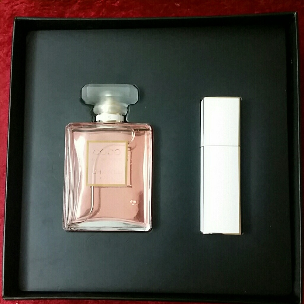 Chanel coco mademoiselle travel set